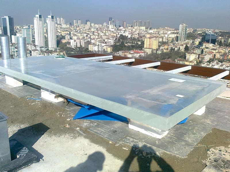 Sanya Deep-Sea Aquarium Topping-Out: China's Top Firm Invests 750M for Tech-Eco Tourism Hub